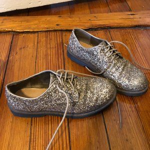 Gold sparkle oxford shoes